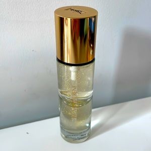 YSL Beauty Touche Eclat Blur Primer